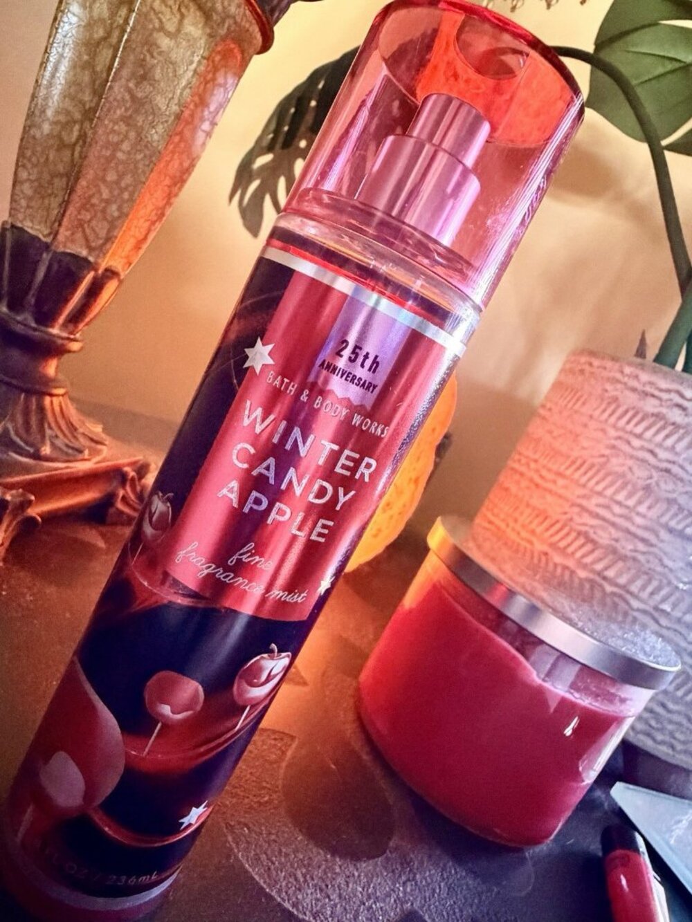 Bath & Body Works Body Spray Fine Fragrance Mist Winter Candy Apple Spray 8oz